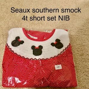 Minnie mouse short set